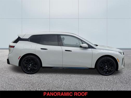 2026 BMW iX xDrive60
