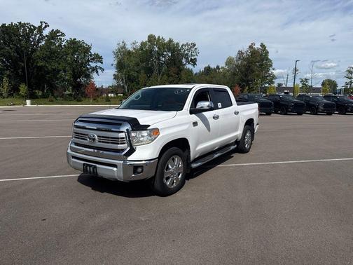 Sunset Bronze Mica 2015 Toyota Tundra Platinum