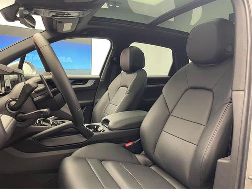 2025 Porsche Cayenne Cayenne