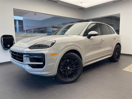2025 Porsche Cayenne Cayenne