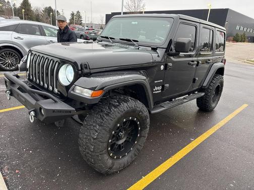 2020 Jeep Wrangler Unlimited Sahara