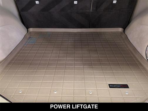 2020 Jeep Grand Cherokee Summit