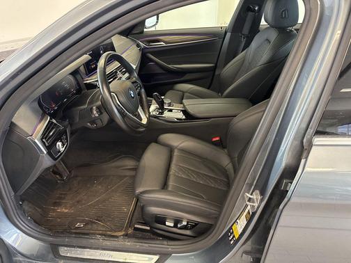 Bluestone Metallic 2022 BMW 530 i xDrive