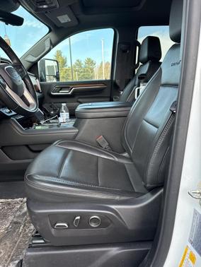 2024 GMC Sierra 2500 Denali