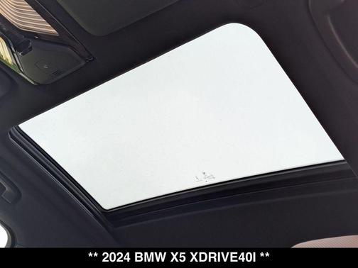 Black Sapphire Metallic 2024 BMW X5 xDrive40i