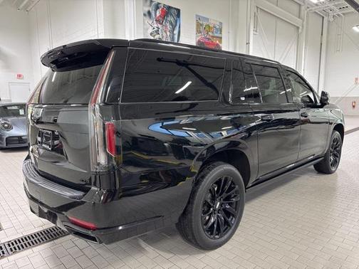 2021 Cadillac Escalade ESV Sport Platinum