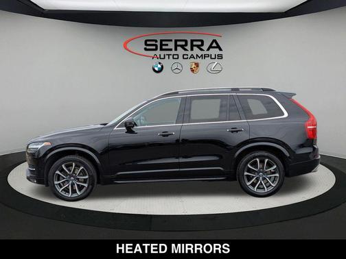 2016 Volvo XC90 T6 Momentum