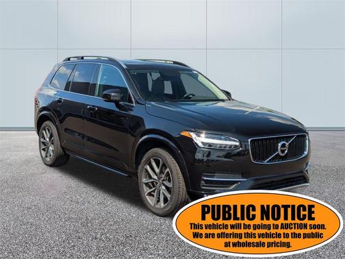 2018 Volvo XC90 T5 Momentum