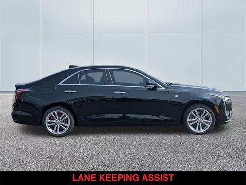2022 Cadillac CT4 Luxury
