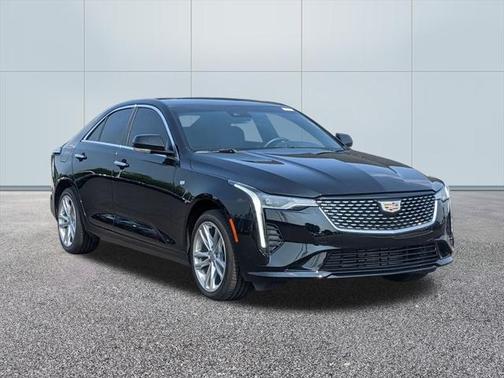 2022 Cadillac CT4 Luxury