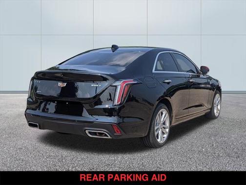 2022 Cadillac CT4 Luxury
