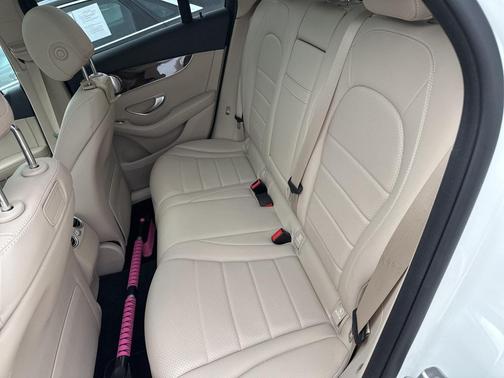 2018 Mercedes-Benz GLC 300 4MATIC