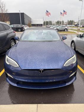 Deep Blue Metallic 2022 Tesla Model S Plaid