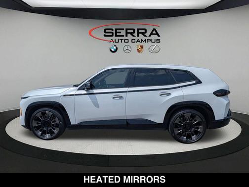 Mineral White Metallic 2023 BMW XM Base