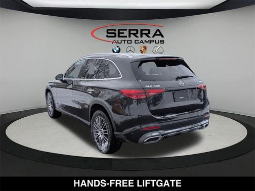 2026 Mercedes-Benz GLC 300 4MATIC