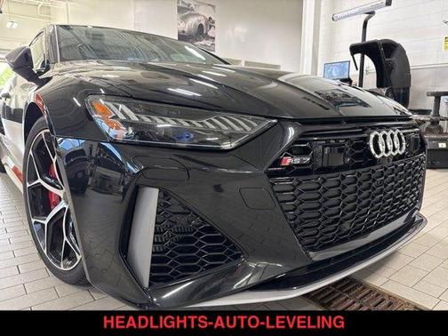 2024 Audi RS 7 4.0T Performance