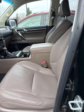 2023 Lexus GX 460 Premium