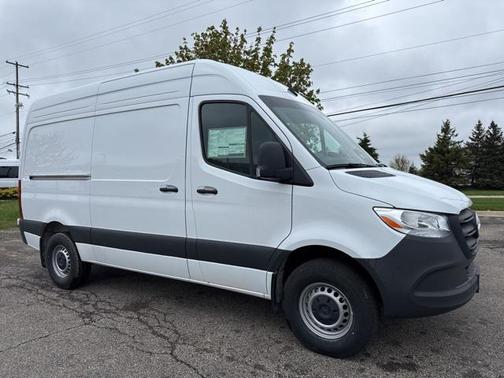 2025 Mercedes-Benz Sprinter 2500 Standard Roof