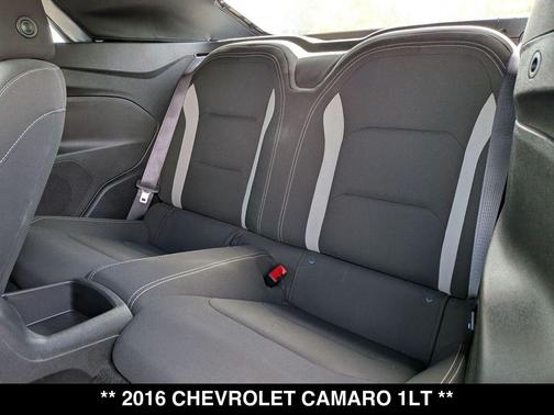 Summit White 2016 Chevrolet Camaro 1LT