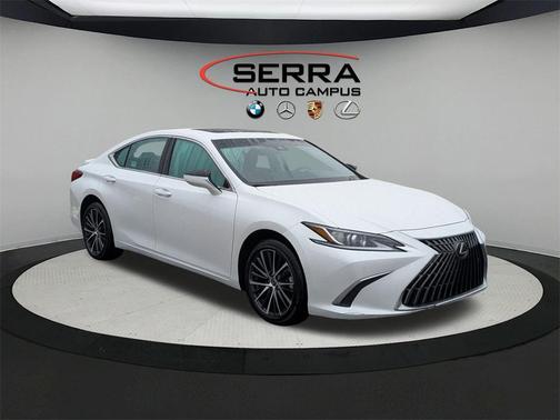2022 Lexus ES 250 Base