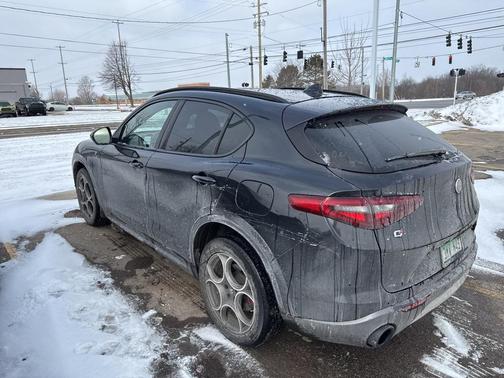 2023 Alfa Romeo Stelvio Ti