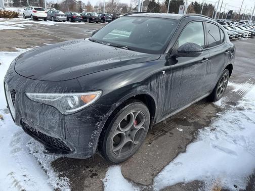 2023 Alfa Romeo Stelvio Ti