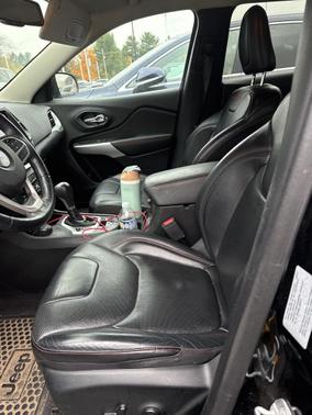 2017 Jeep Cherokee Trailhawk