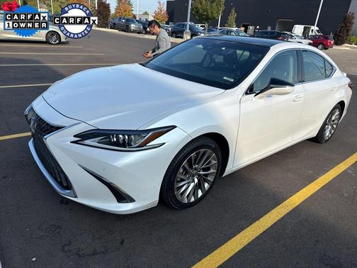 2023 Lexus ES 350 Luxury