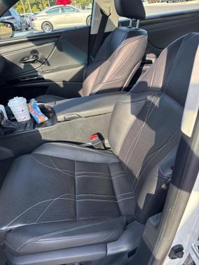 2023 Lexus ES 350 Luxury