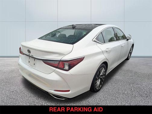 2023 Lexus ES 350 Luxury