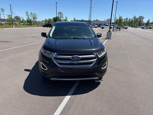 Tuxedo Black Metallic 2015 Ford Edge SEL
