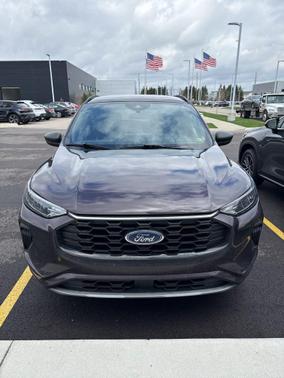 Cinnabar Red Metallic Premium Colorant 2023 Ford Escape ST-Line