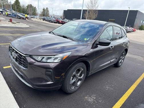 Cinnabar Red Metallic Premium Colorant 2023 Ford Escape ST-Line