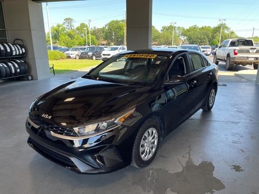 2023 Kia Forte LX