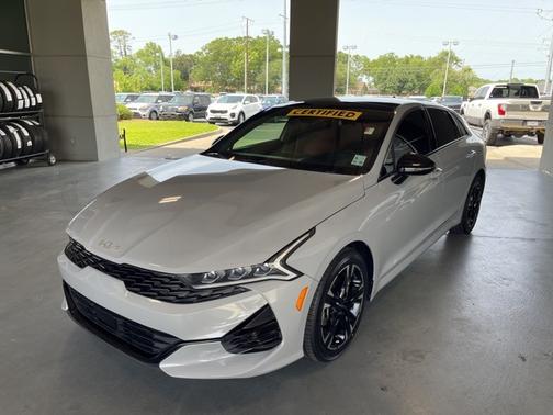 2023 Kia K5 GT-Line