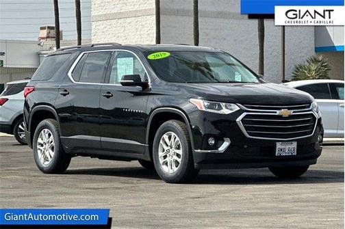 2019 Chevrolet Traverse LT Cloth
