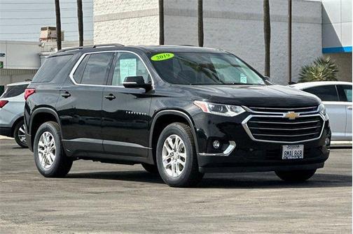 2019 Chevrolet Traverse LT Cloth