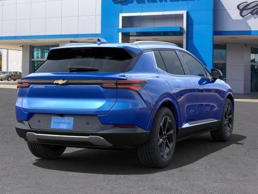 2025 Chevrolet Equinox EV LT