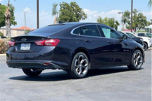 2022 Chevrolet Malibu LT