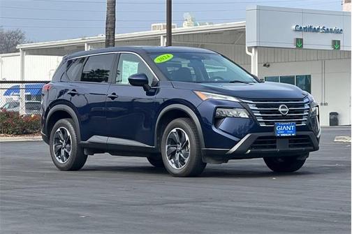 2024 Nissan Rogue SV