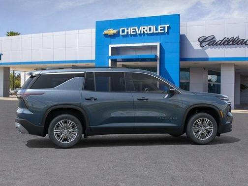 Lakeshore Blue Metallic 2026 Chevrolet Traverse LT