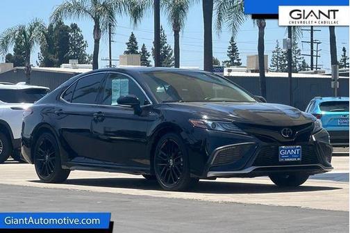 Midnight Black Metallic 2022 Toyota Camry XSE