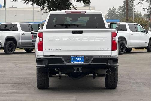 2025 Chevrolet Silverado 2500 Custom