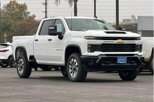 2025 Chevrolet Silverado 2500 Custom