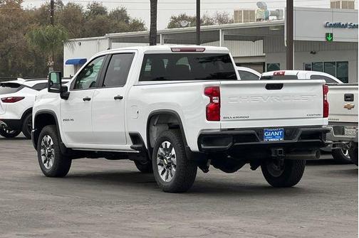2025 Chevrolet Silverado 2500 Custom