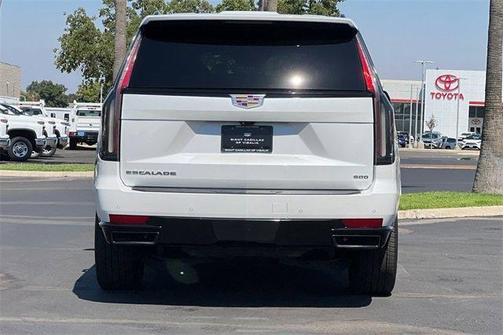 2022 Cadillac Escalade Sport Platinum