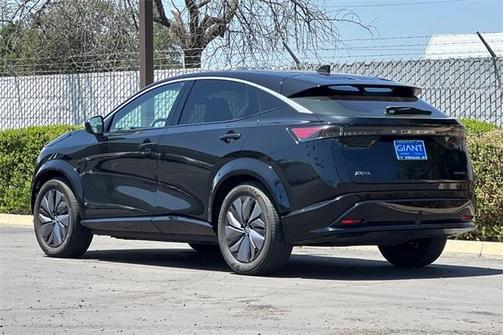 2023 Nissan ARIYA ENGAGE