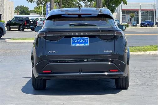 2023 Nissan ARIYA ENGAGE