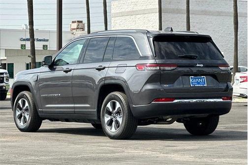 2022 Jeep Grand Cherokee 4xe Base