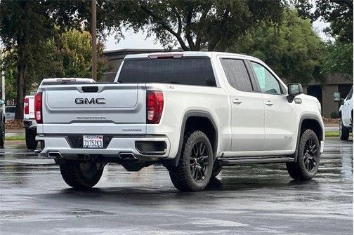 2022 GMC Sierra 1500 Limited Elevation